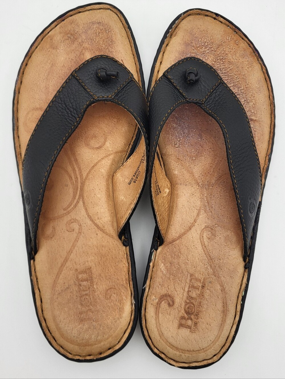 Born Women's Black Leather Thong Sandals - Size 9